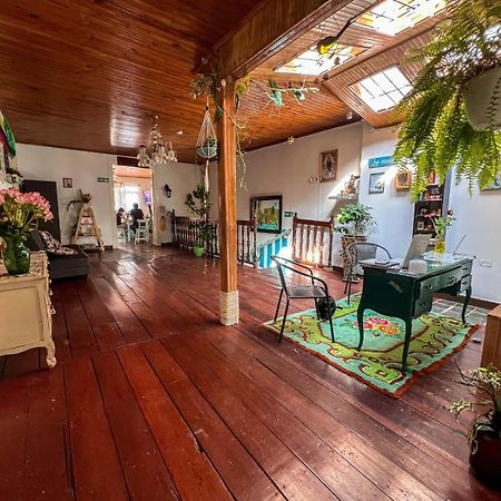 Casa Madre Tierra Src Bed & Breakfast Santa Rosa de Cabal Bagian luar foto