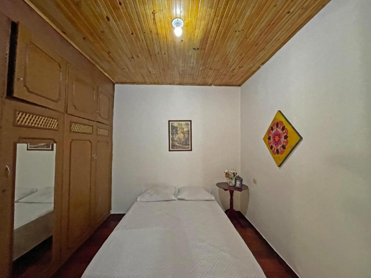 Casa Madre Tierra Src Bed & Breakfast Santa Rosa de Cabal Bagian luar foto
