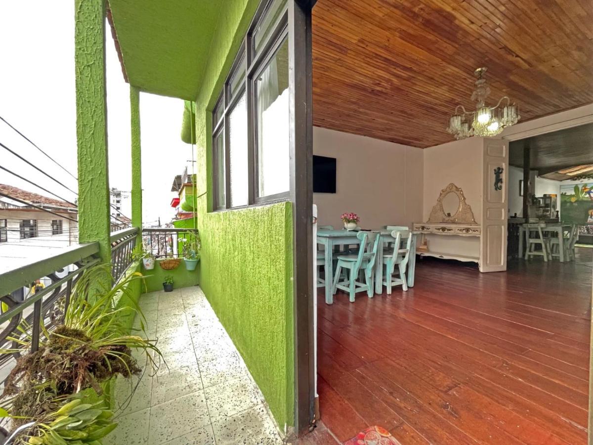 Casa Madre Tierra Src Bed & Breakfast Santa Rosa de Cabal Bagian luar foto